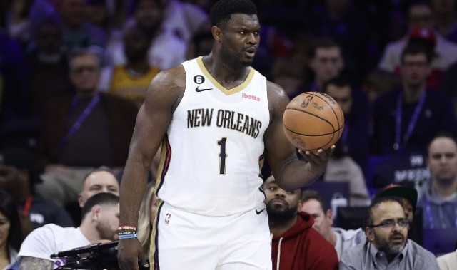  锡安踝伤休战四周引担忧  