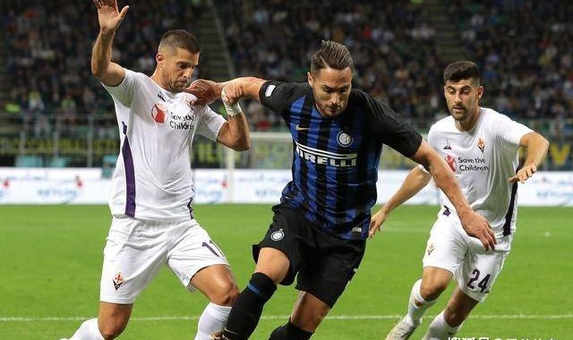  佛罗伦萨青年军发威，主场三球完胜维罗纳